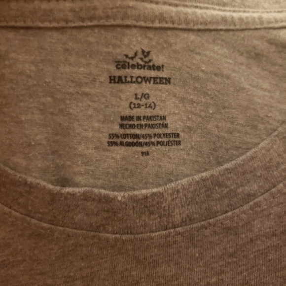 Shirts - Picture 5 of 5